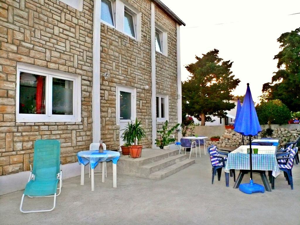 Apartments Panonija 诺瓦利娅 外观 照片