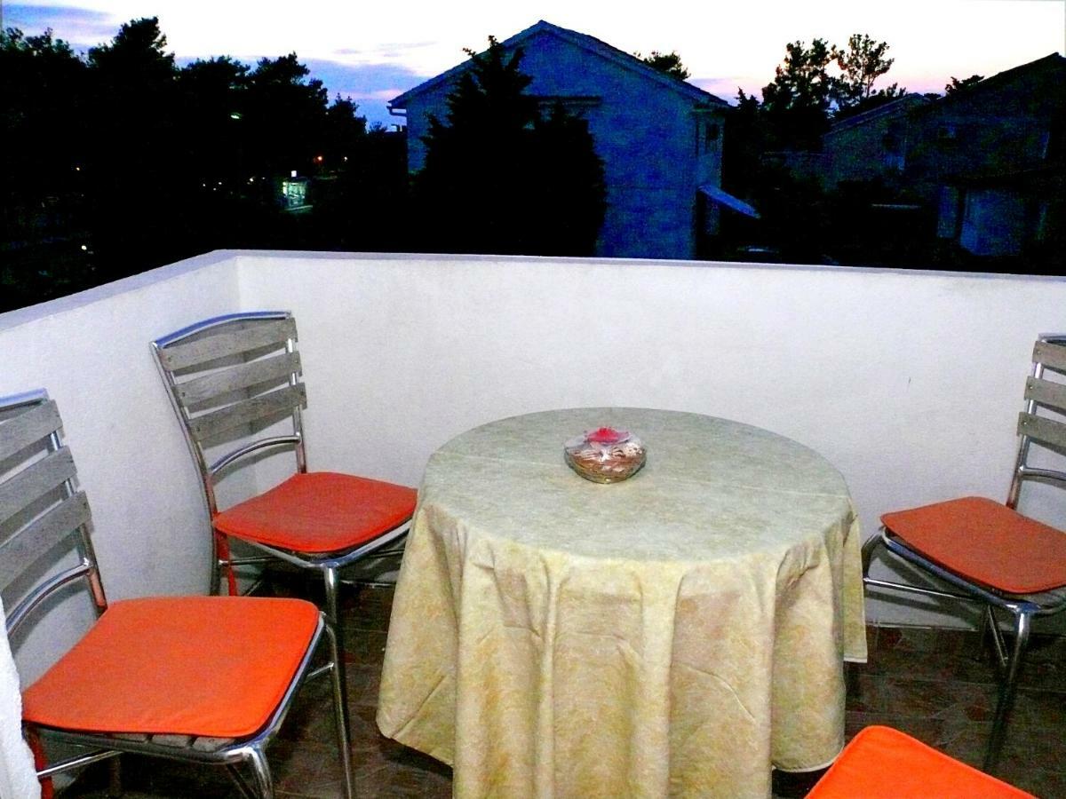 Apartments Panonija 诺瓦利娅 外观 照片